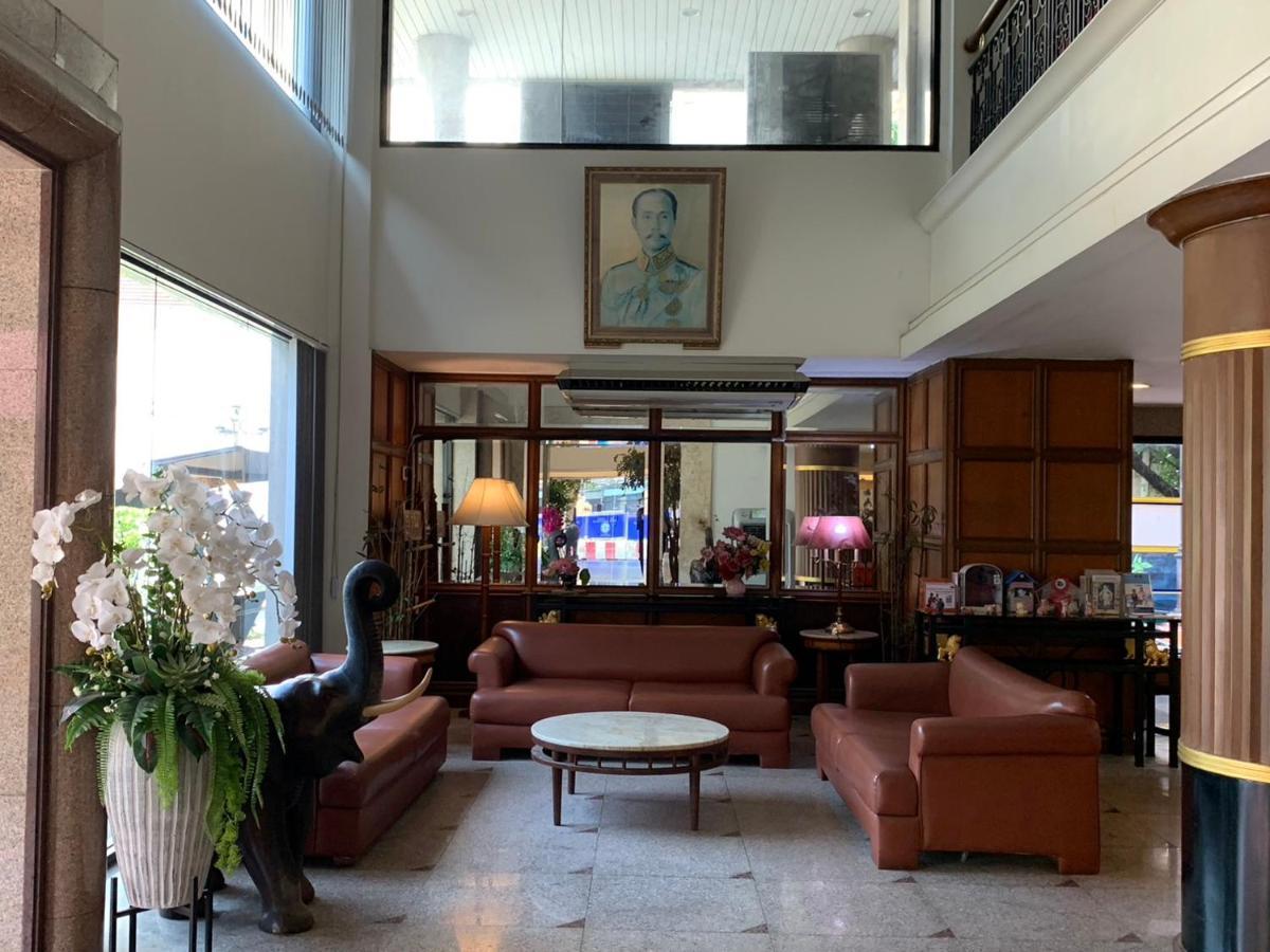 Jumbotel Hotel Bangkok Buitenkant foto